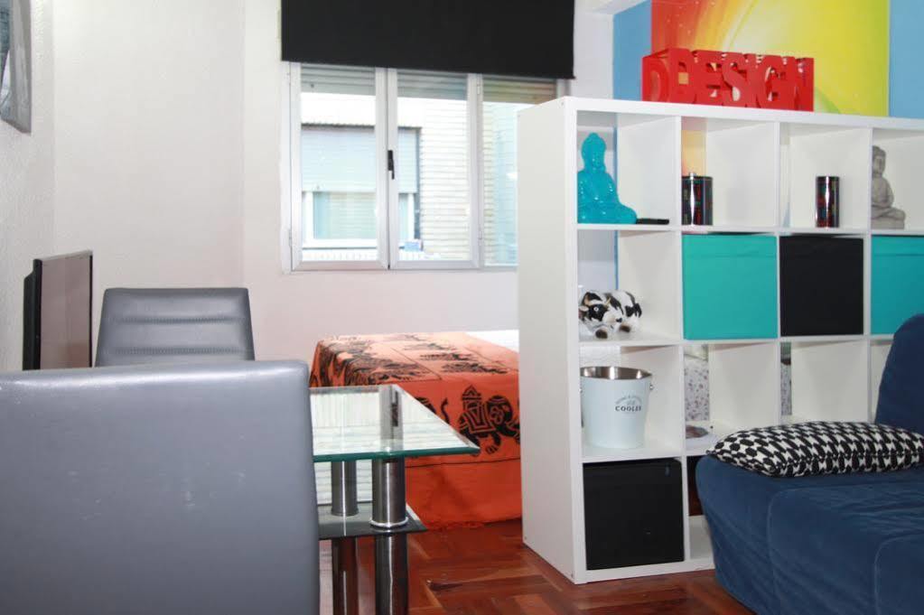 Apartamentos Rialto Madrid Exterior foto